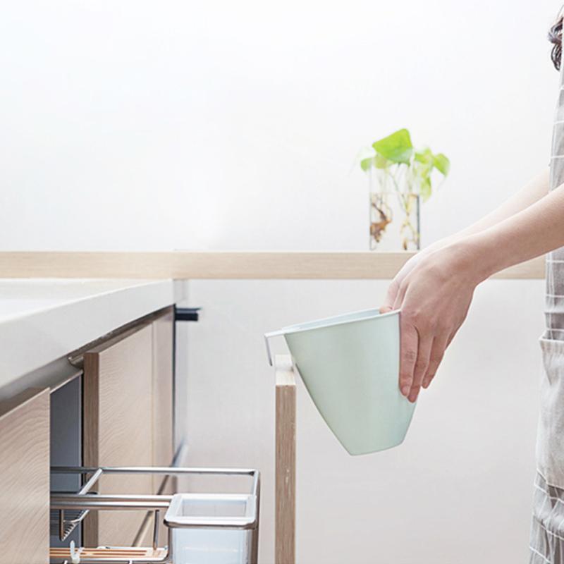 Hanging Trash Can