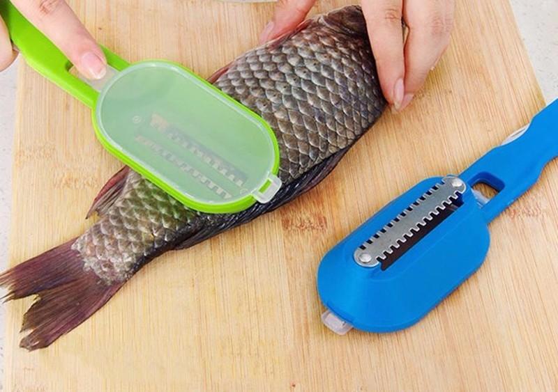 Multipurpose Scale Kill Fish with Knife Kitchen Tool