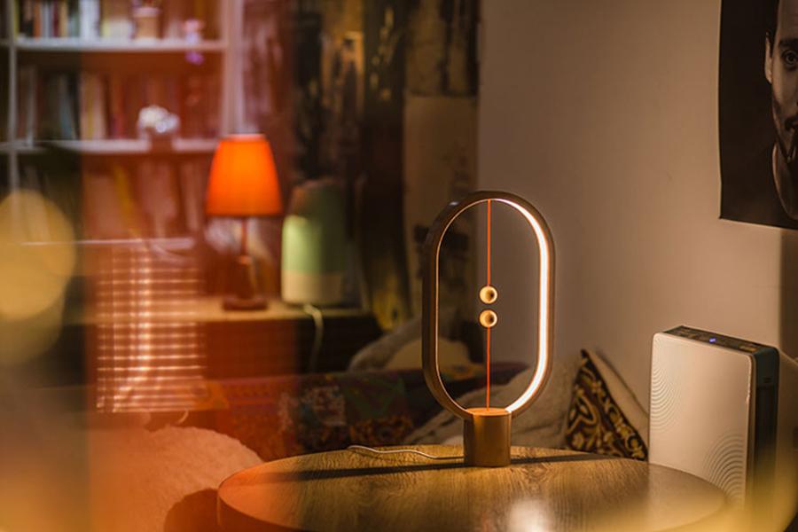 Heng LED Balance Lamp