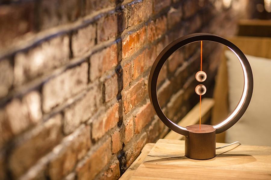 Heng LED Balance Lamp