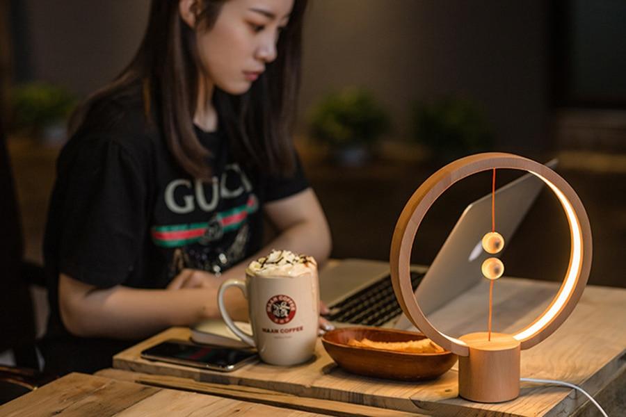 Heng LED Balance Lamp