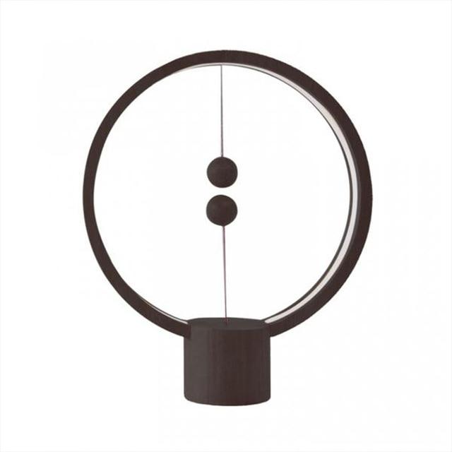 Heng LED Balance Lamp